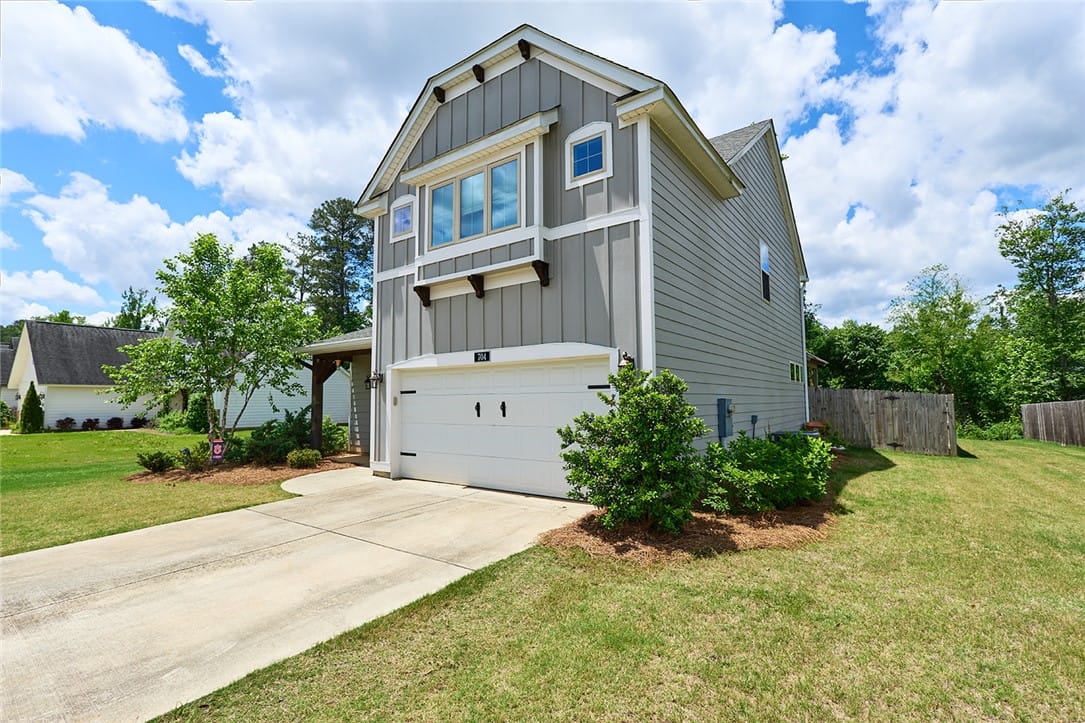704 Shelton Cove Lane, Auburn, AL 36830