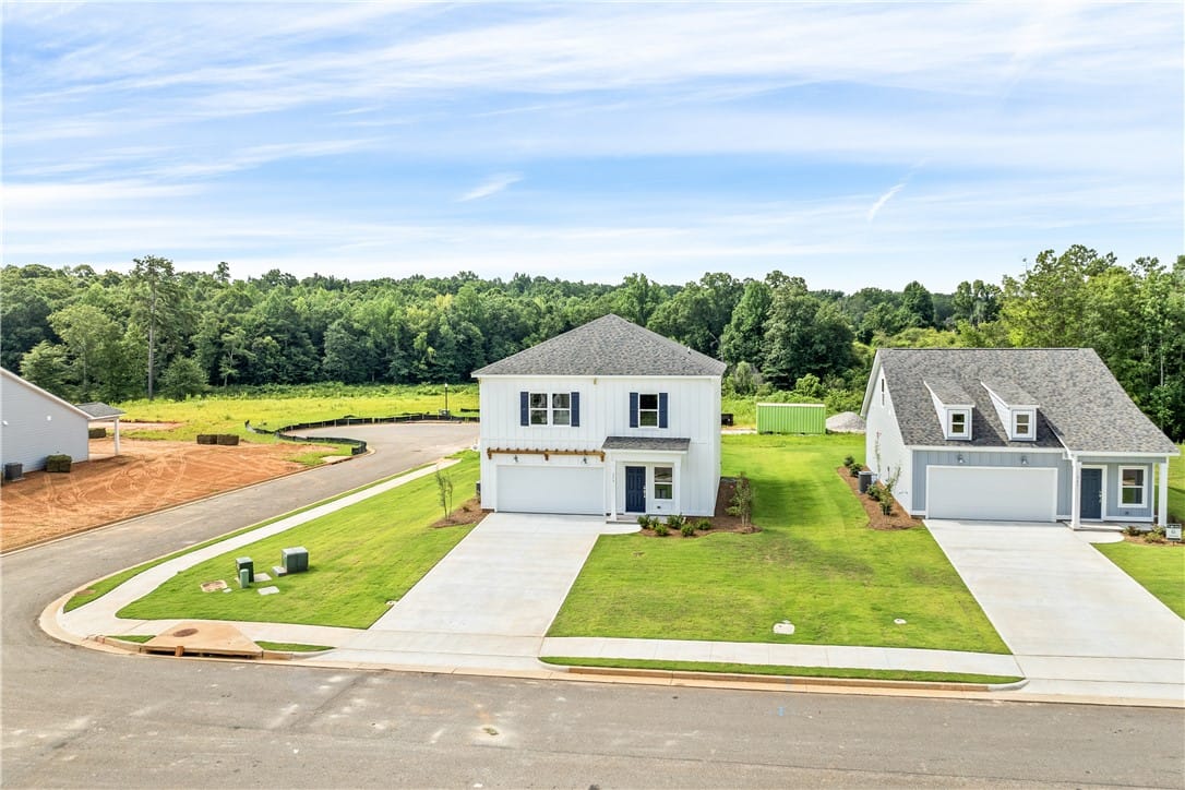 373 gray St, Opelika, AL 36801