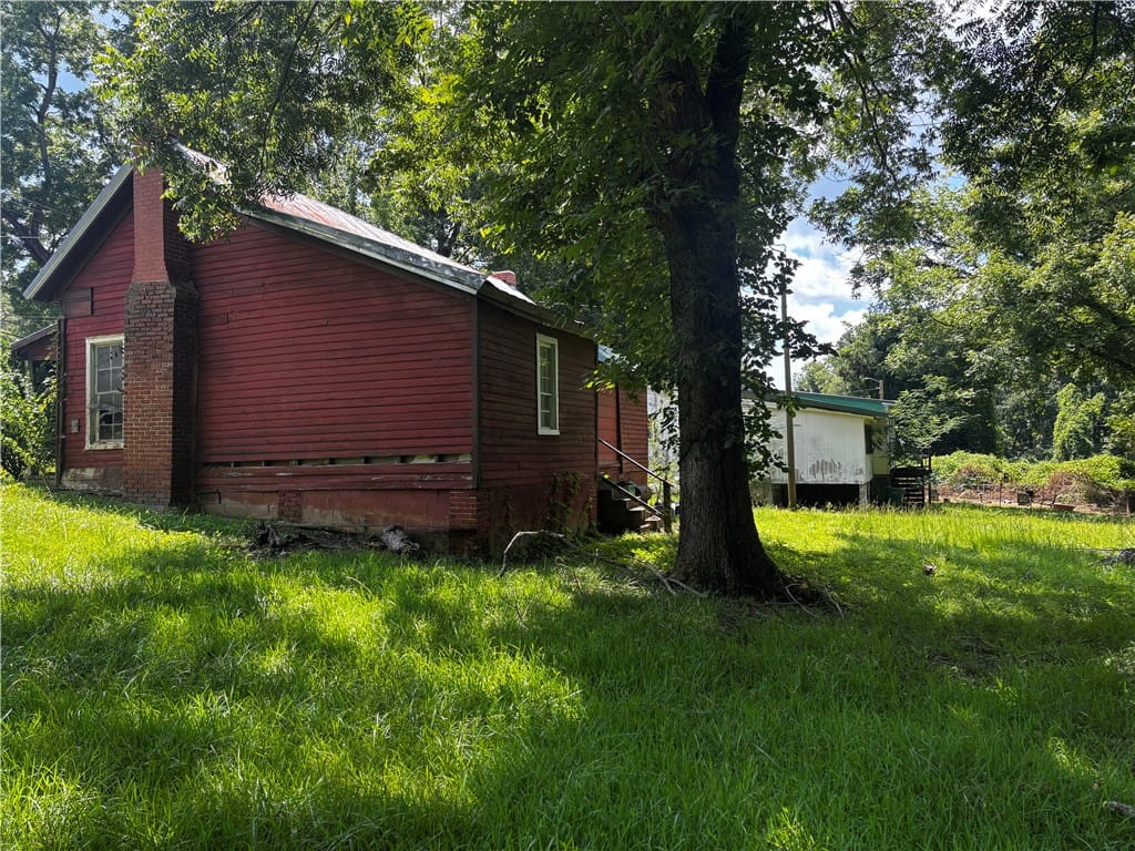 619 1st St SE, La Fayette, AL 36862