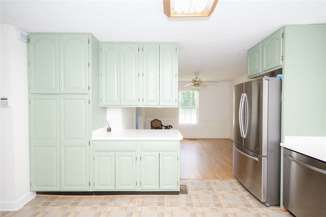 1494 Judge Brown Rd, Valley, AL 36854