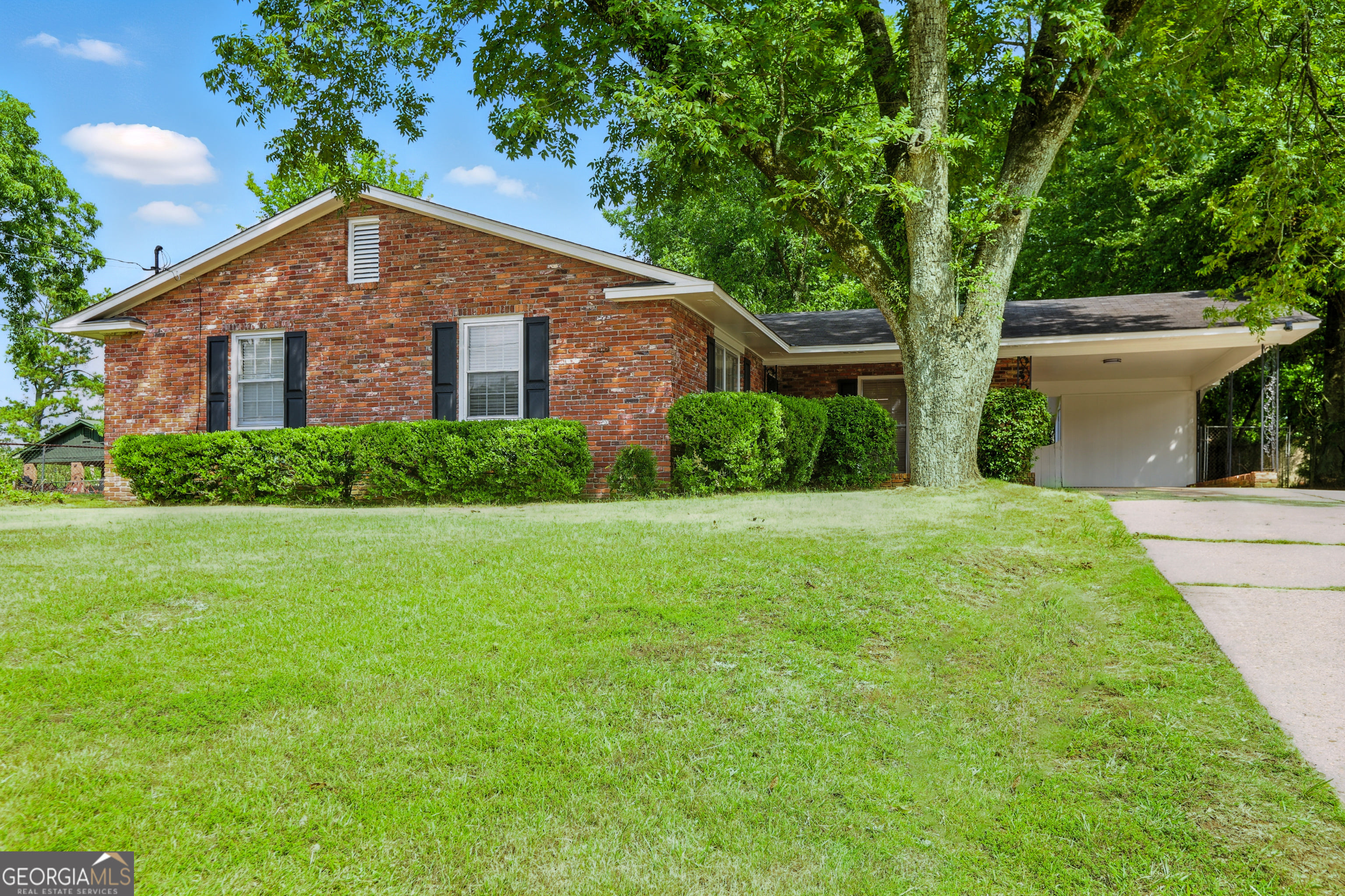 906 Bunker Hill Rd, Columbus, GA 31907