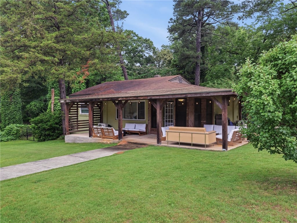 949 Alan Ave, Auburn, AL 36830