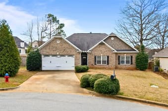 2902 HANNAH, Opelika, AL, 36801