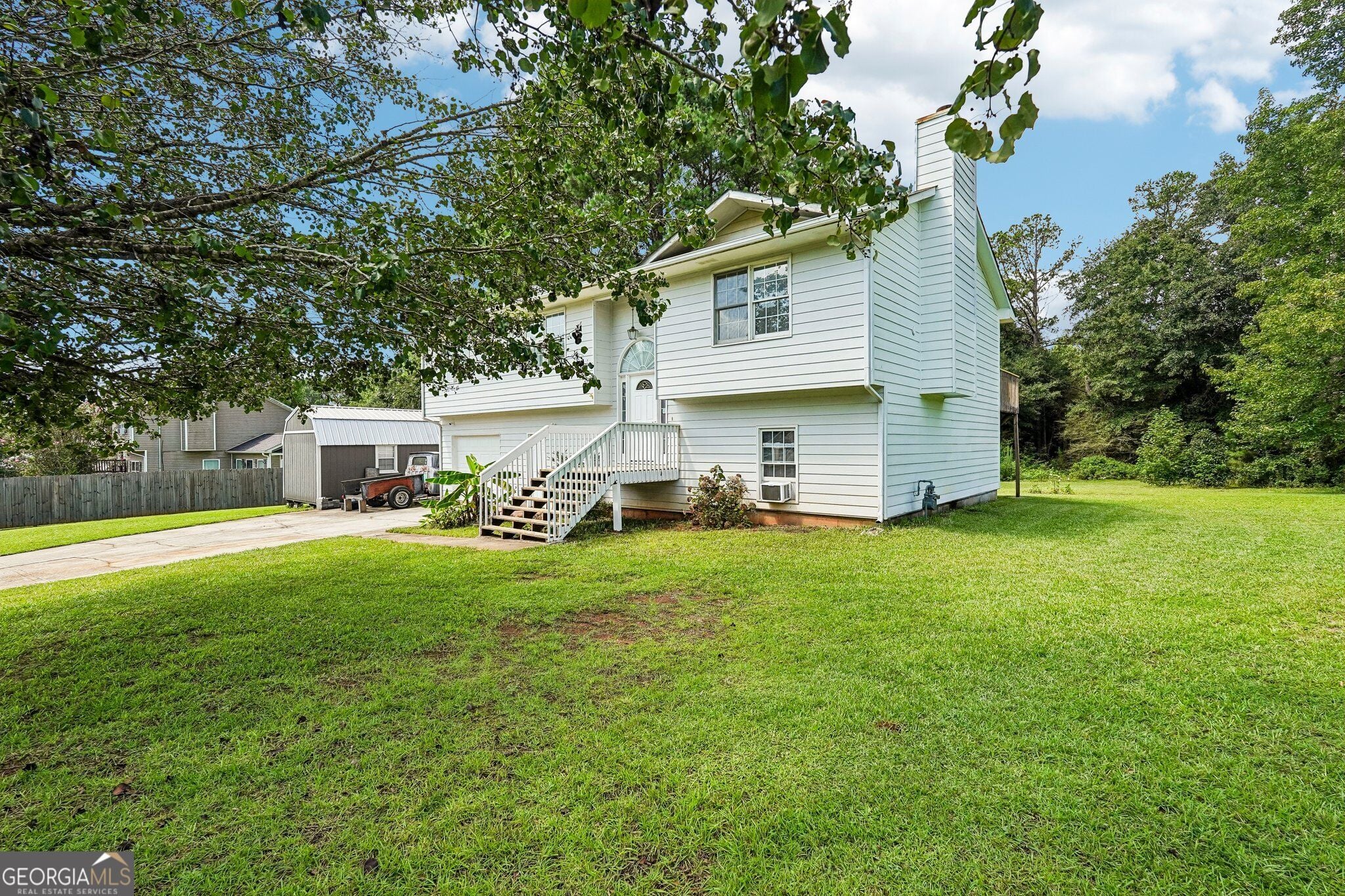 52 Aspen Lake Dr W, Newnan, GA 30263