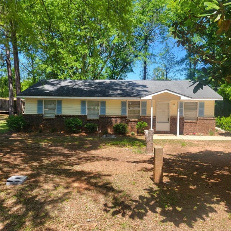 317 Martin Luther King Drive, Valley, AL, 36863