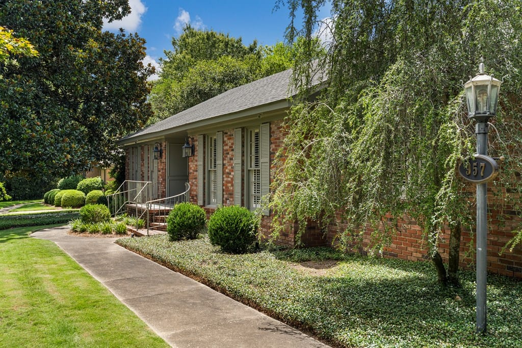 957 Overlook Dr, Columbus, GA 31906, Front Walk