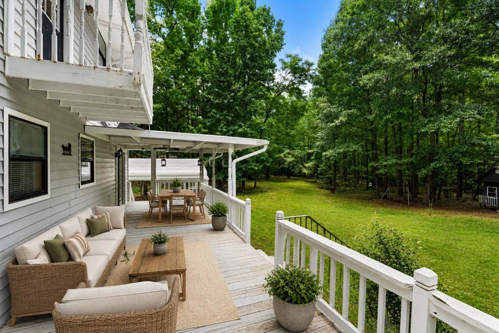 1921 Hudson Mill Cir, Hamilton, GA 31811