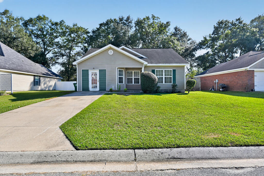 149 Senah Dr, Leesburg, GA 31763