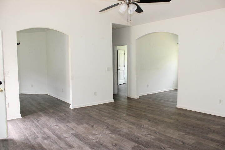 234 River Meadow Dr, LaGrange, GA 30241