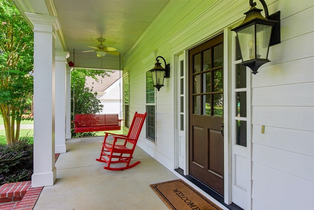 131 Pointer Dr, Leesburg, GA 31763