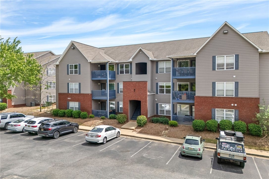 302 Auburn Drive #302, Auburn, AL, 36830