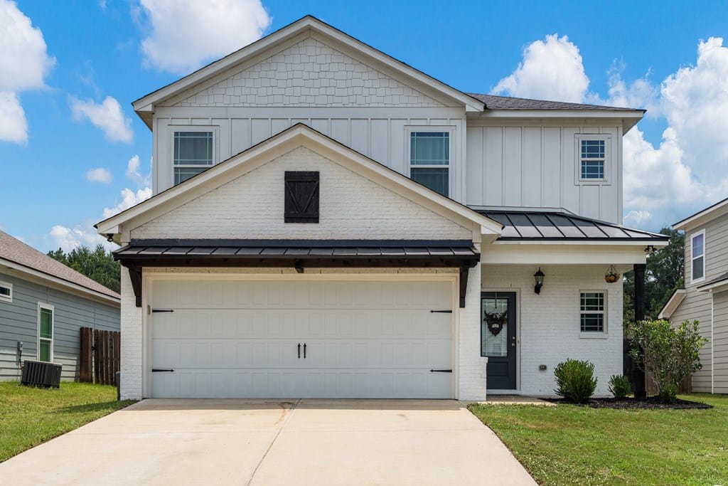 15 Vineyard Dr, Phenix City, AL 36869