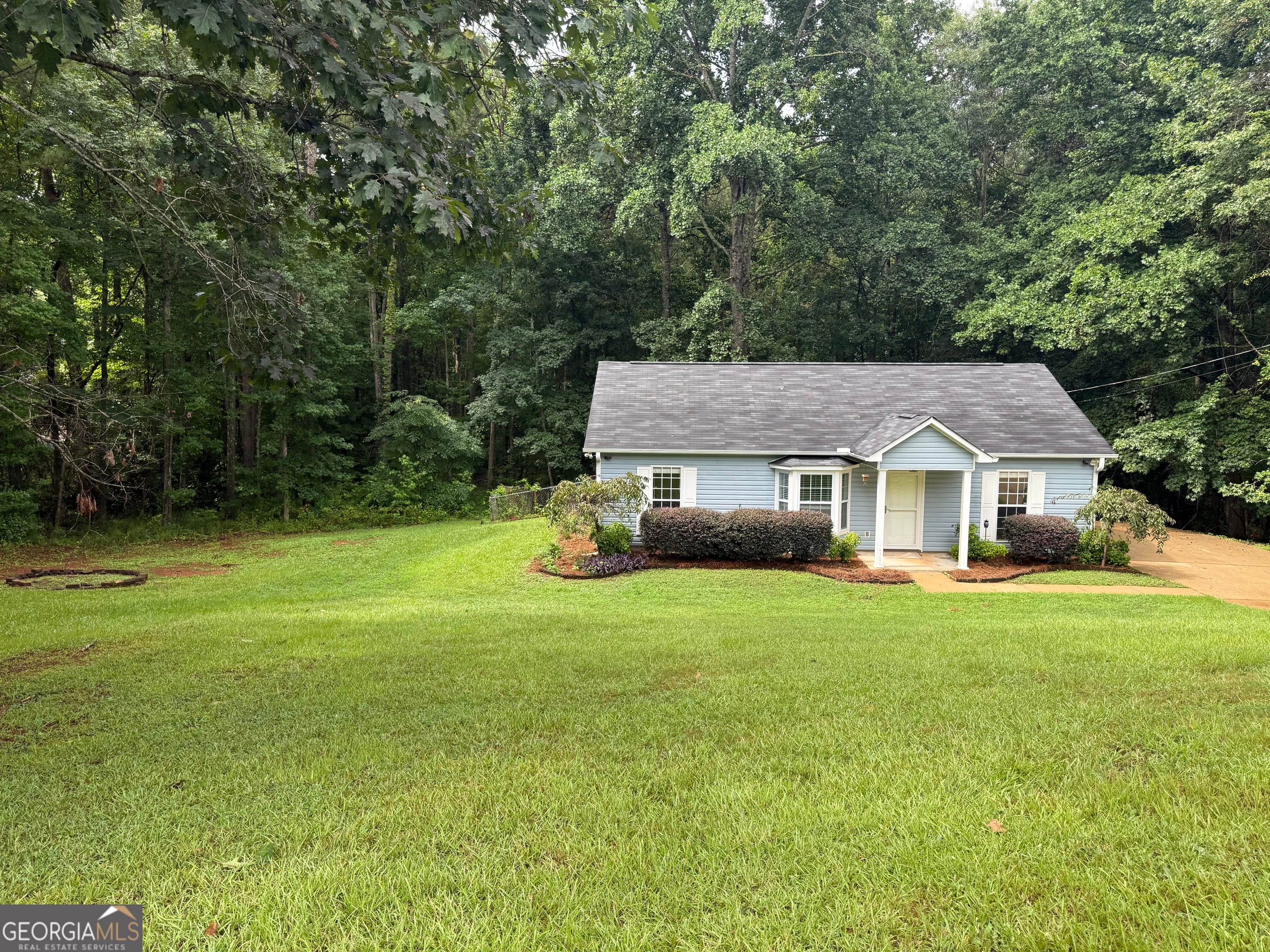 449 Hampton Green Dr, LaGrange, GA 30240