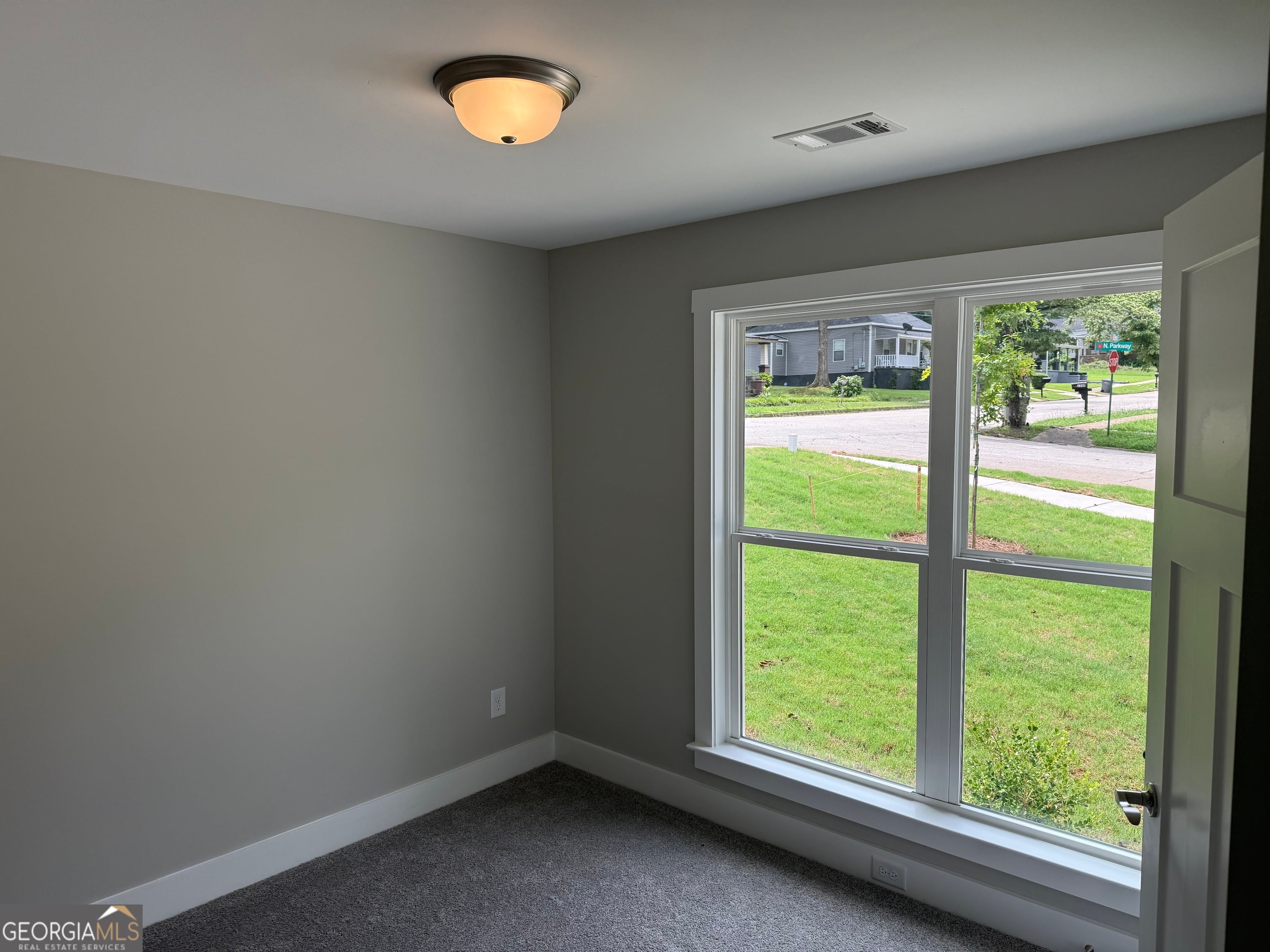 900 Parkway, LaGrange, GA 30240