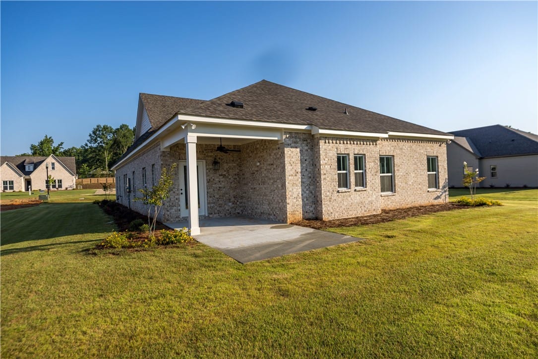 1890 Long Leaf Lane, Opelika, AL, 36804 — Photo 3