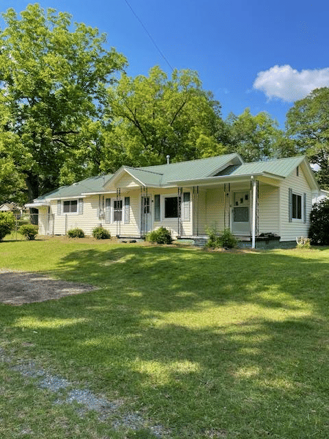 15 Lake Drive, Manchester, GA, 31816