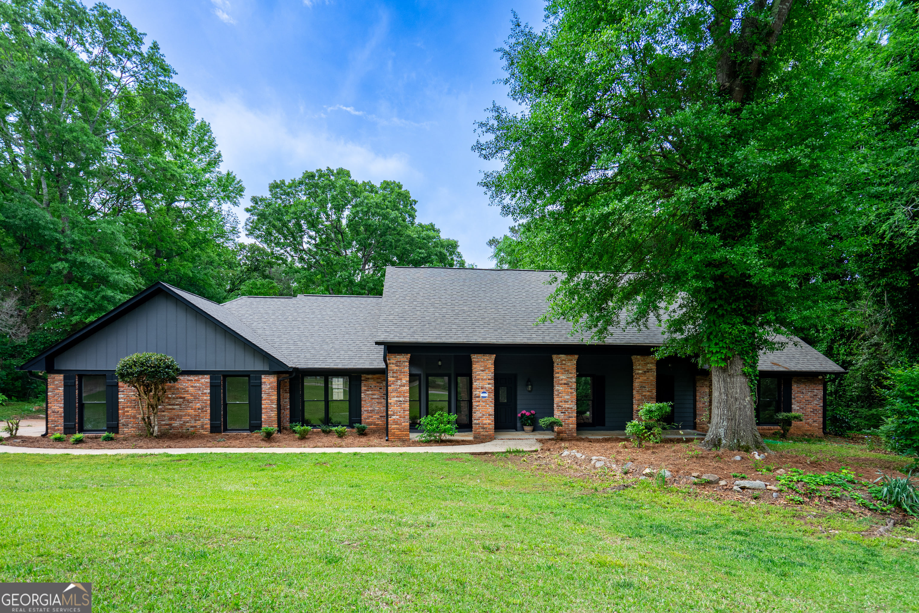 106 Powers Court, LaGrange, GA, 30240