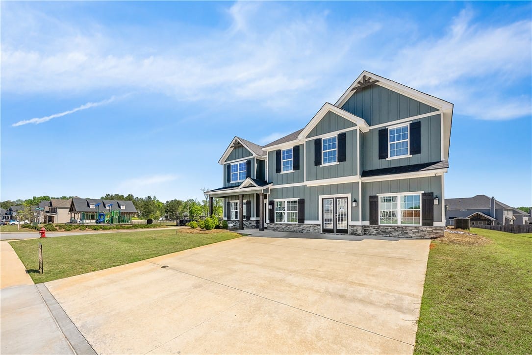 3003 Wymond Dr, Opelika, AL 36804