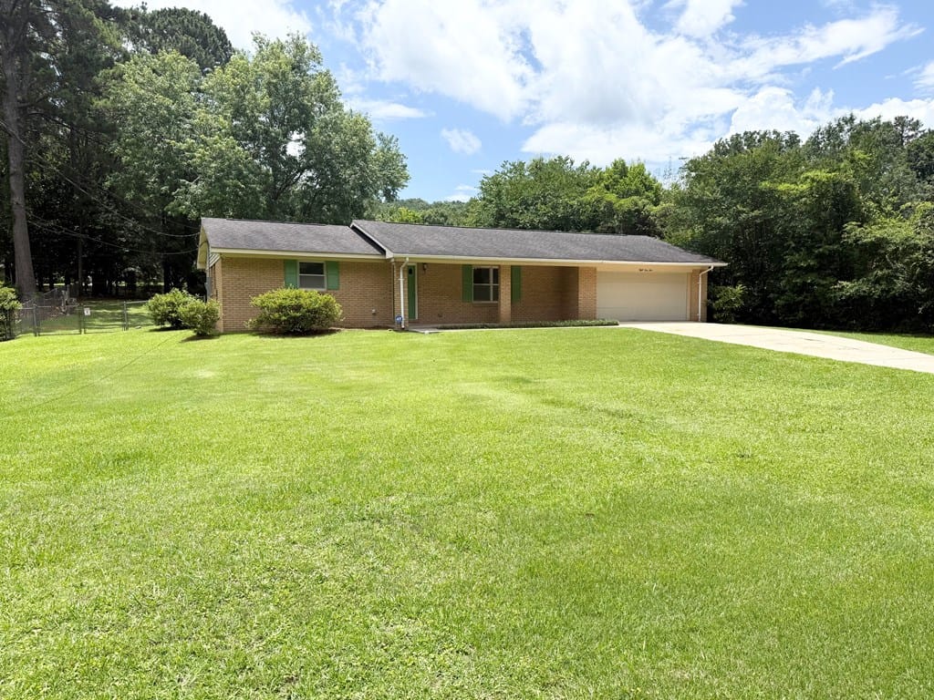 815 Mccurdy Blvd., Manchester, GA, 31816