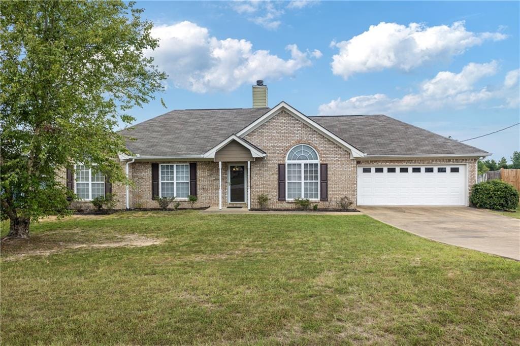 61 Redwood, Phenix City, AL, 36869
