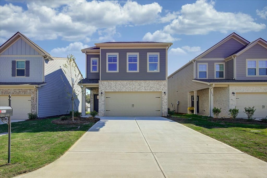 2643 Stokes Drive, Opelika, AL, 36804