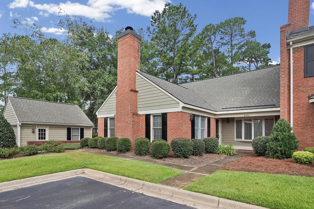 2401 Tuxedo Pl, Albany, GA 31707