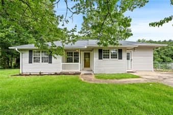 410 CRESTVIEW, Valley, AL, 36854