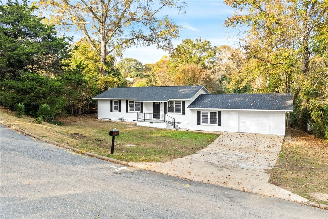 3022 Bradford Drive, Opelika, AL, 36801 — Photo 2