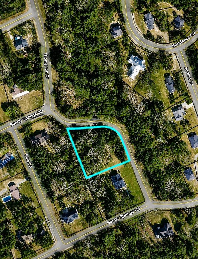 34 Sandy Springs Cir, Hawkinsville, GA 31036