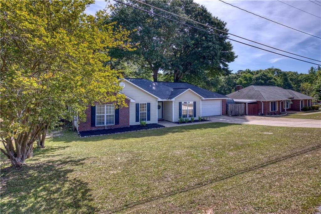 334 Lee Rd 553, Phenix City, AL 36867