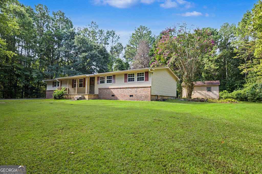 1565 Gordon Rd, Moreland, GA 30259
