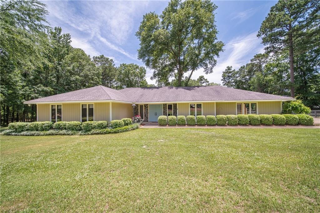 249 Twelve Oaks, Smiths Station, AL, 36877
