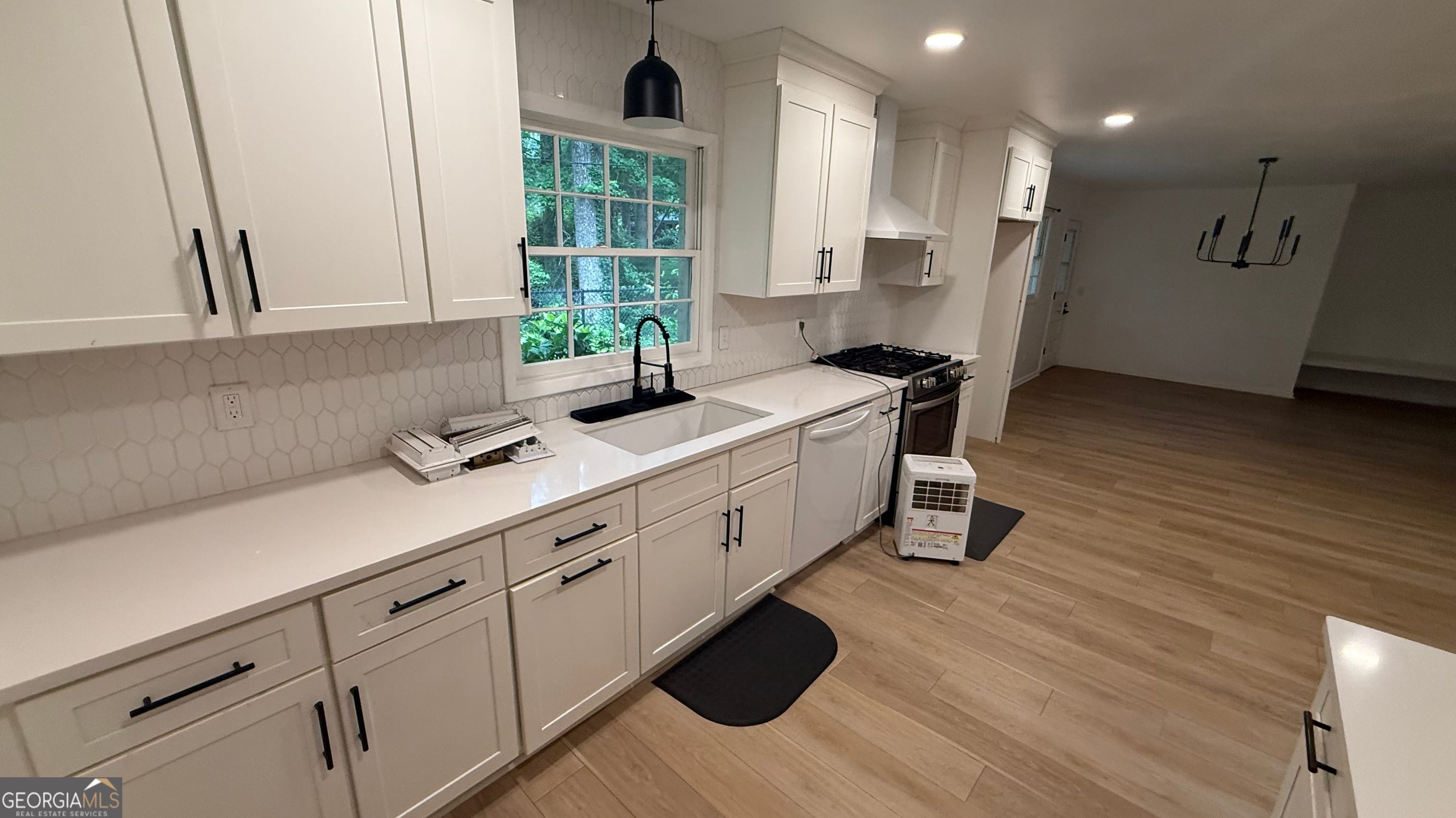 509 Nelson Dr, Thomaston, GA 30286