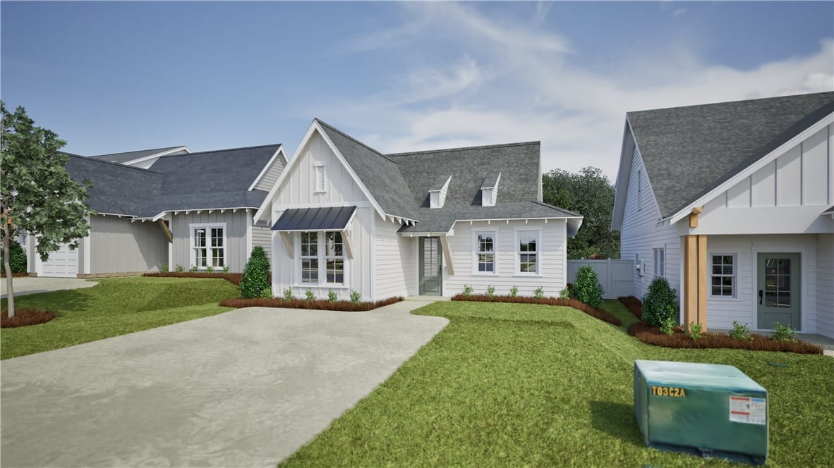 125 WOODLAND, Opelika, AL, 36801
