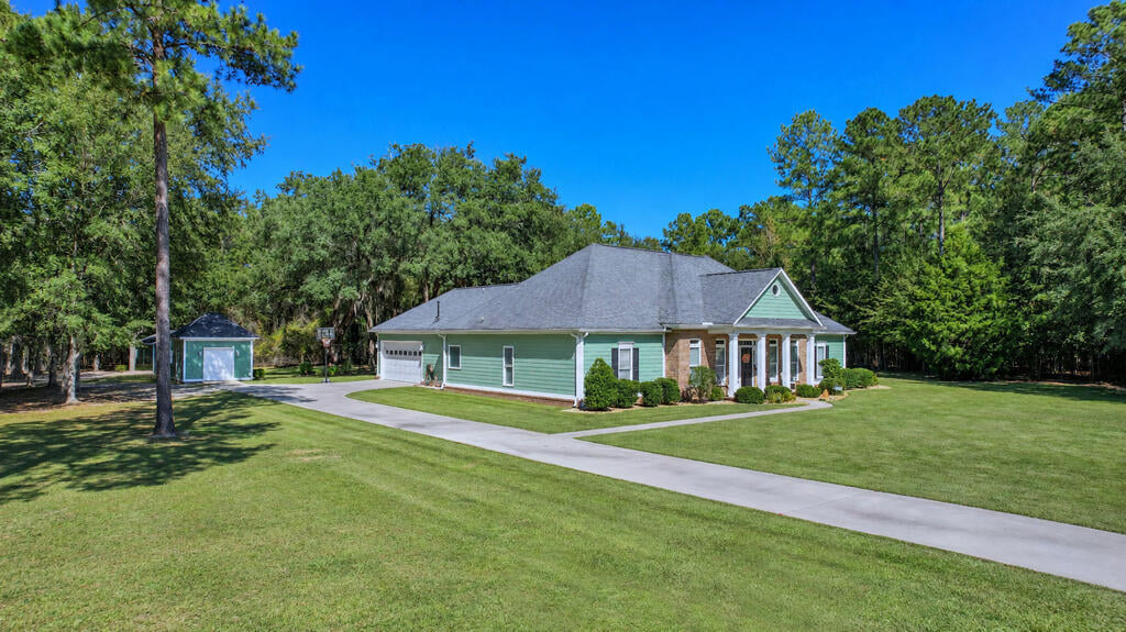 1800 River Pointe Dr, Albany, GA 31701