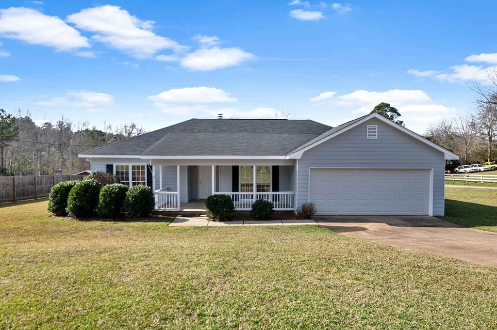 187 Mountain View Dr, Hamilton, GA 31811