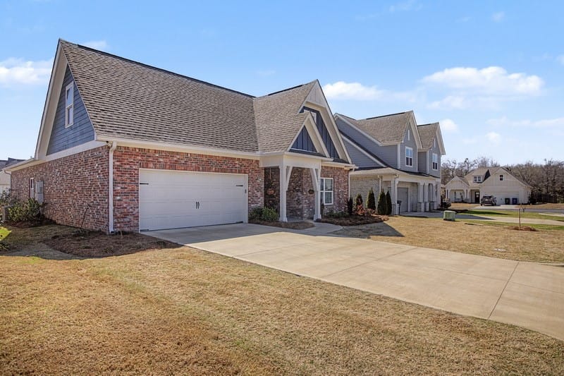 404 CHRISTINA, Auburn, AL, 36830 — Photo 2