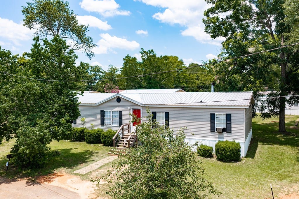45 Brady Dr, Blakely, GA 39823