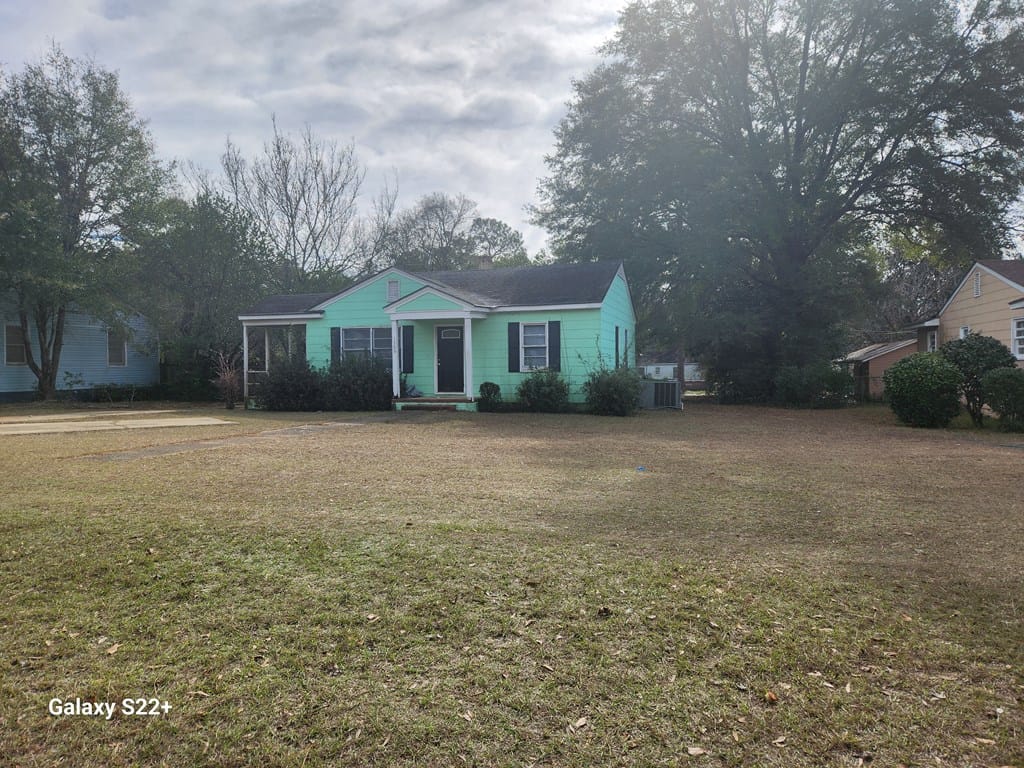 1706 W Lincoln Ave, Albany, GA 31707