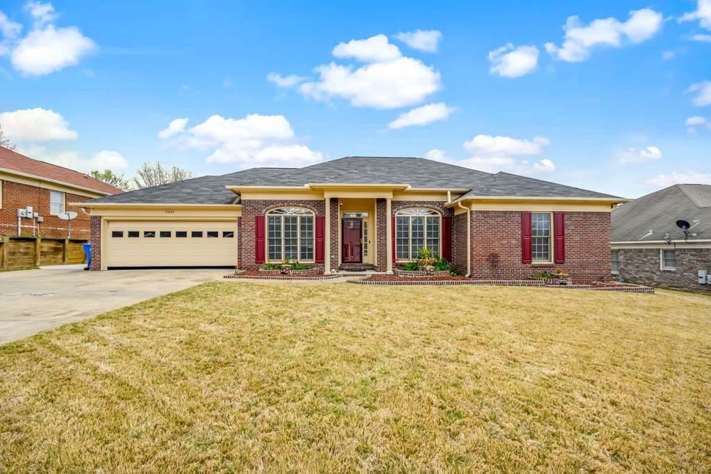 5487 Vernonburg Drive, Columbus, GA, 31907