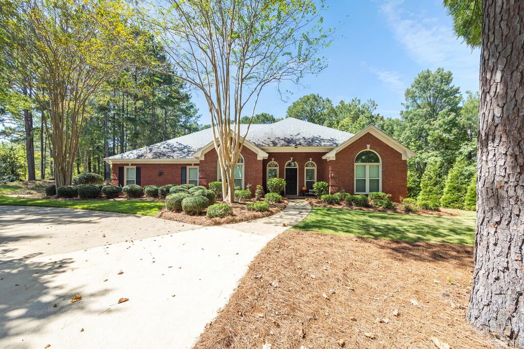 8801 Greenleaf Dr, Columbus, GA 31904