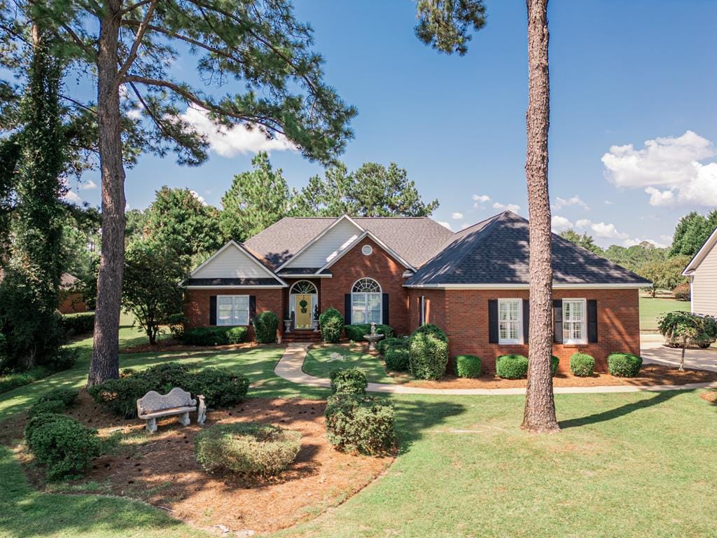 1107 River Pointe Drive, Albany, GA, 31701