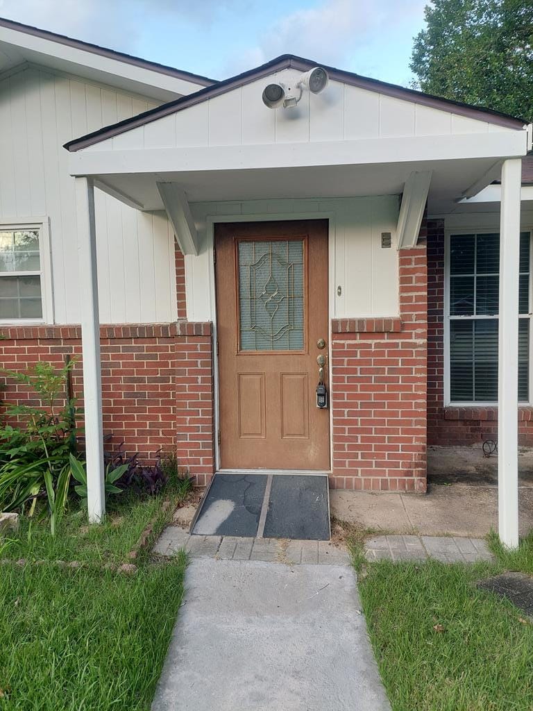 1138 Betty Dr, Columbus, GA 31907