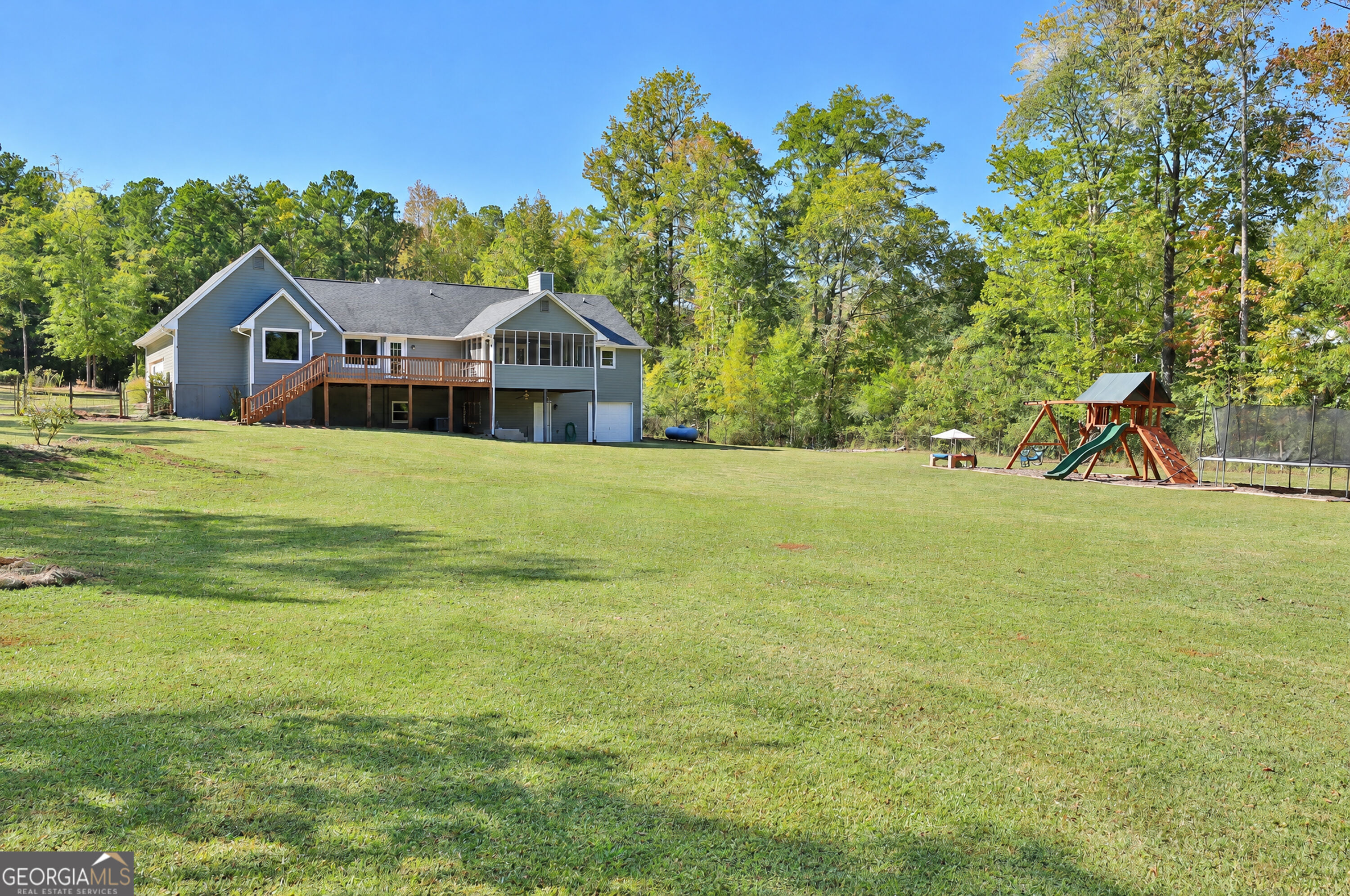 279 Plantation Dr, Newnan, GA 30263