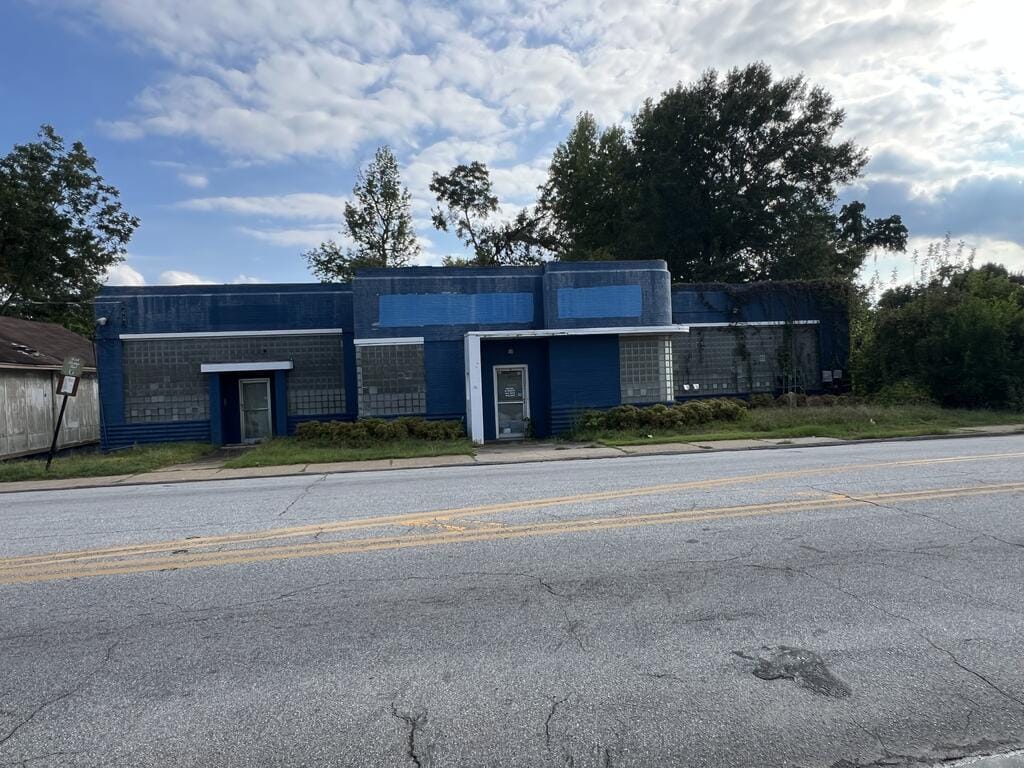 2230 Buena Vista Rd, Columbus, GA 31906