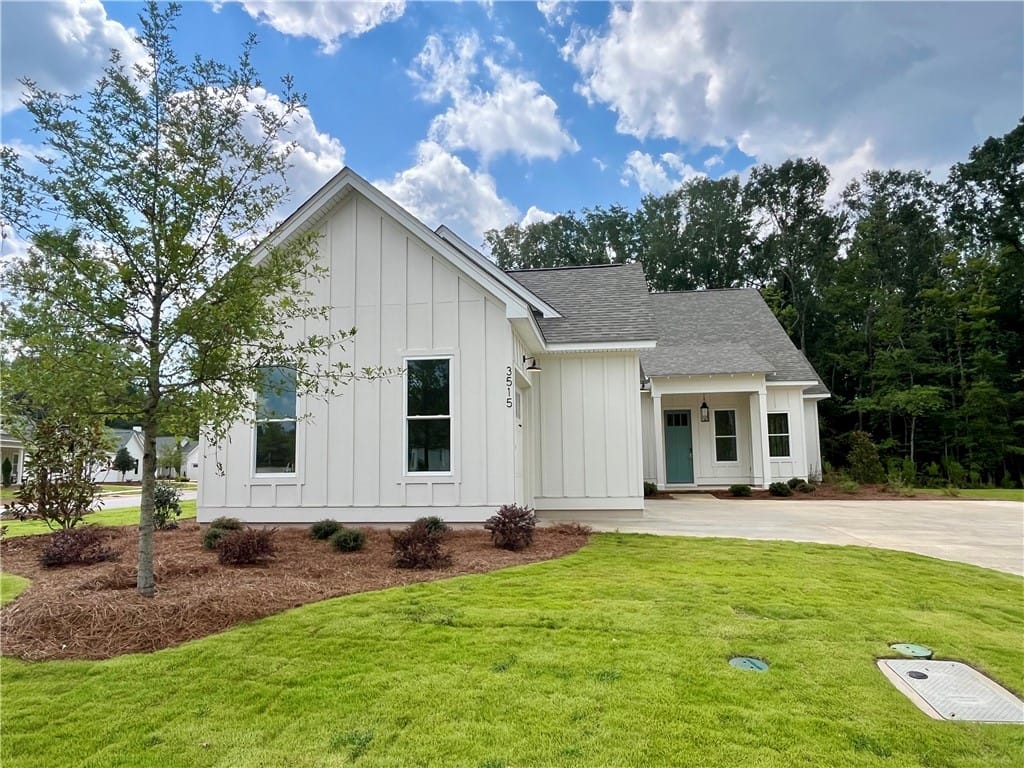 3515 Golden Eagle Lane, Opelika, AL, 36801