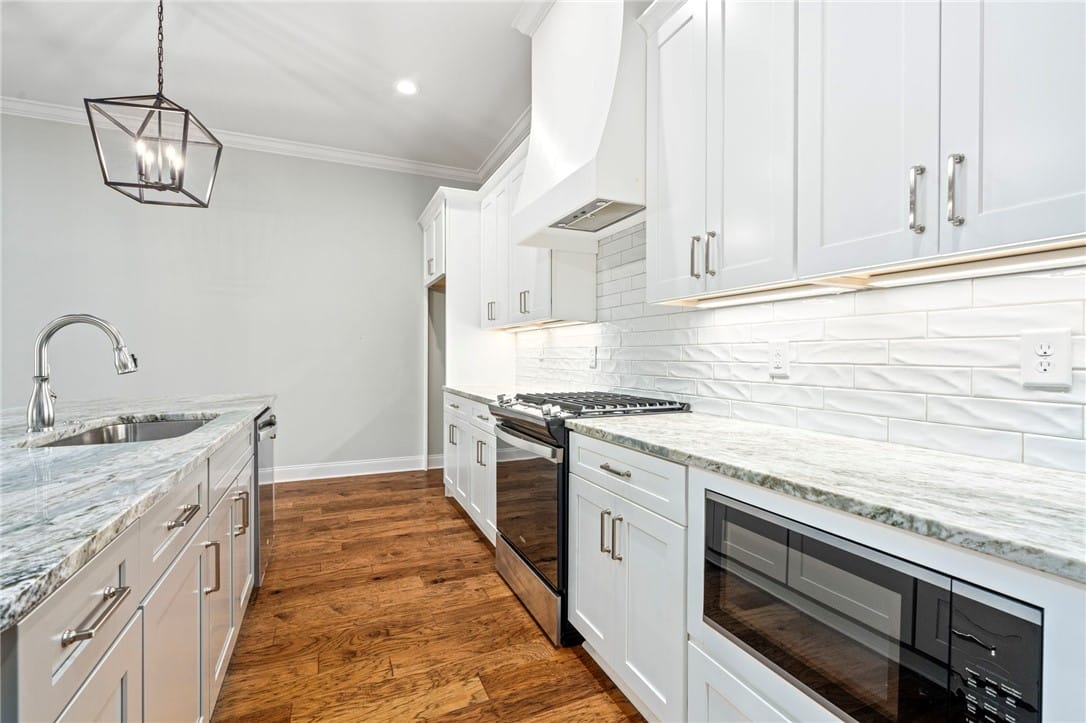 3067 Crestmont Court, Opelika, AL, 36801 — Photo 3