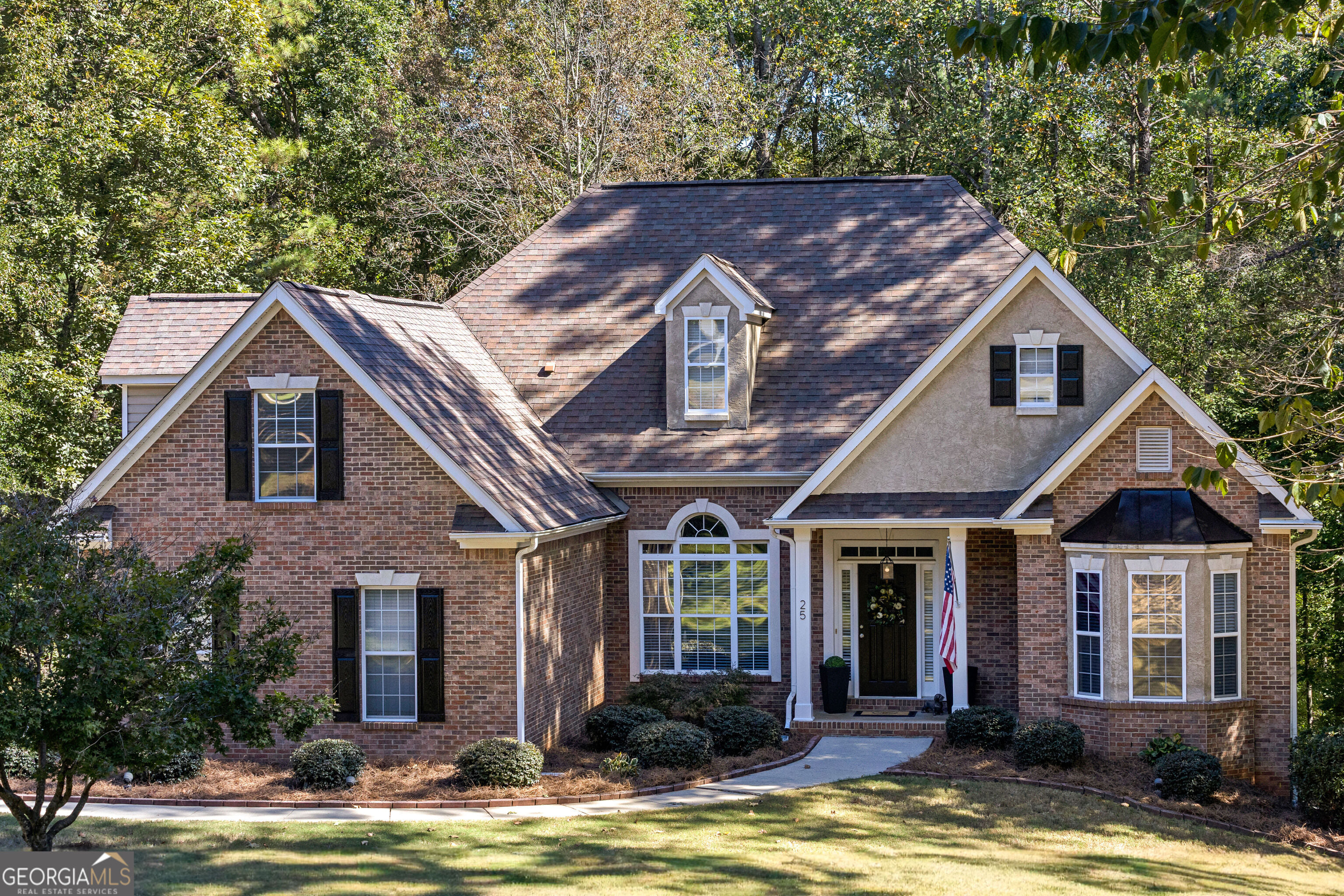 25 Lyndhurst Way, Sharpsburg, GA 30277