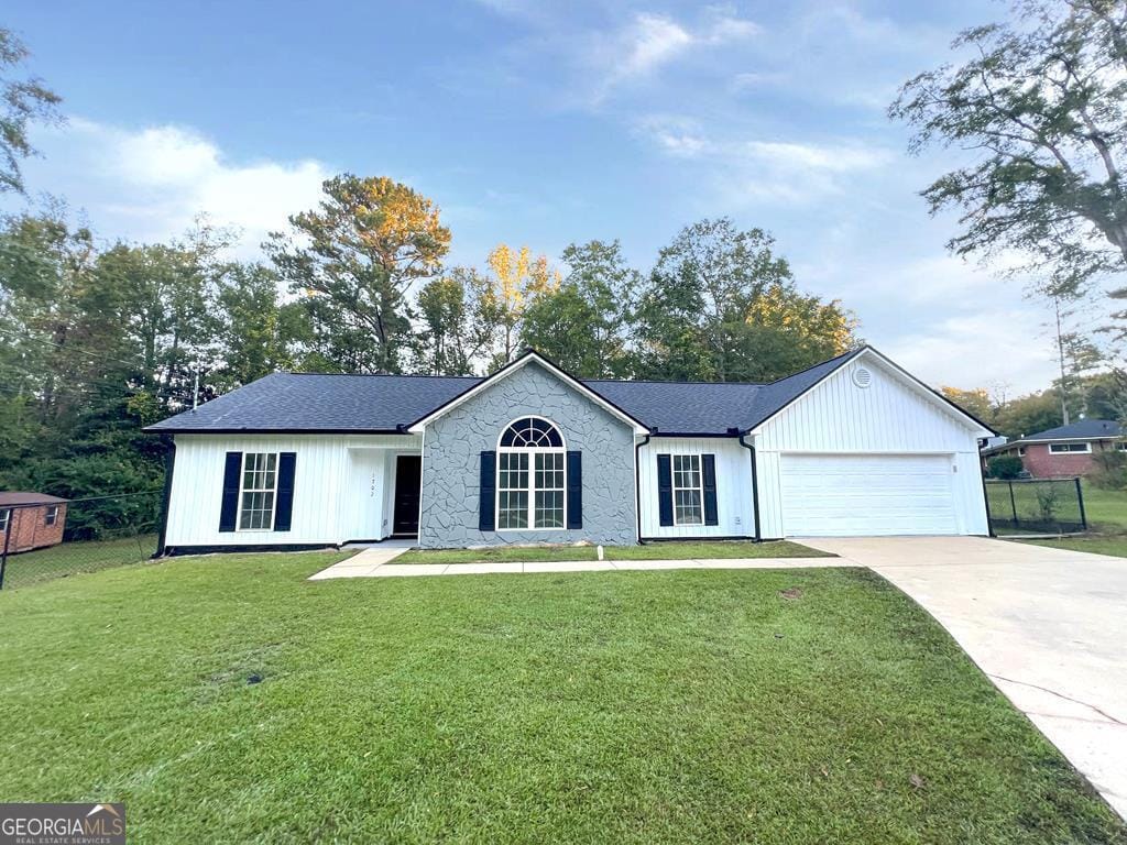 1702 Azalea, West Point, GA, 31833