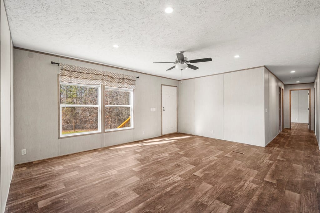 15 Rutledge Rd, Seale, AL 36875, USA — Photo 3